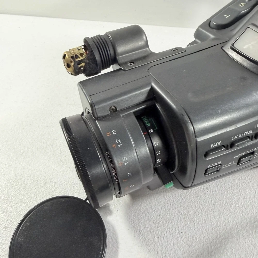 Panasonic MC20 NV-MC20E VHS-C‎ Movie Camera Video Camcorder POWERS ON AS IS READ